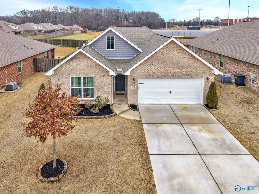 28 Sage Oak Drive, Decatur, AL 35603 - Image #2