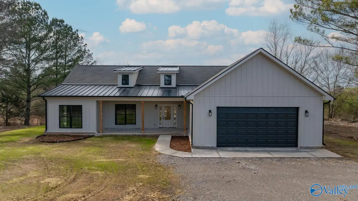 254 Prince Circle, Laceys Spring, AL 35754 - Image #1