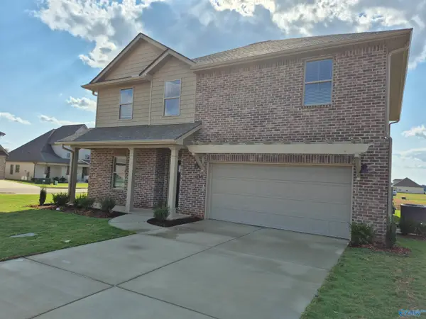 16985 Whispering Pines, Athens, AL 35611