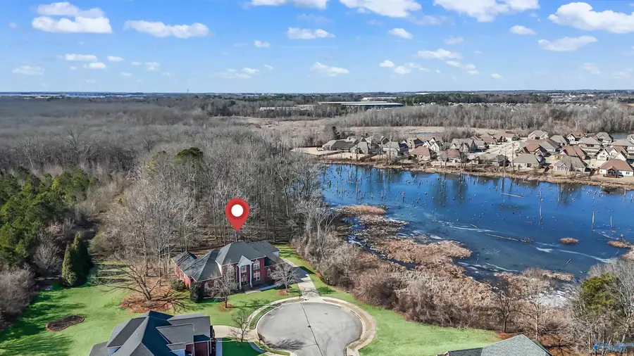 147 Misty River Lane Sw, Huntsville, AL 35824 - Image #3