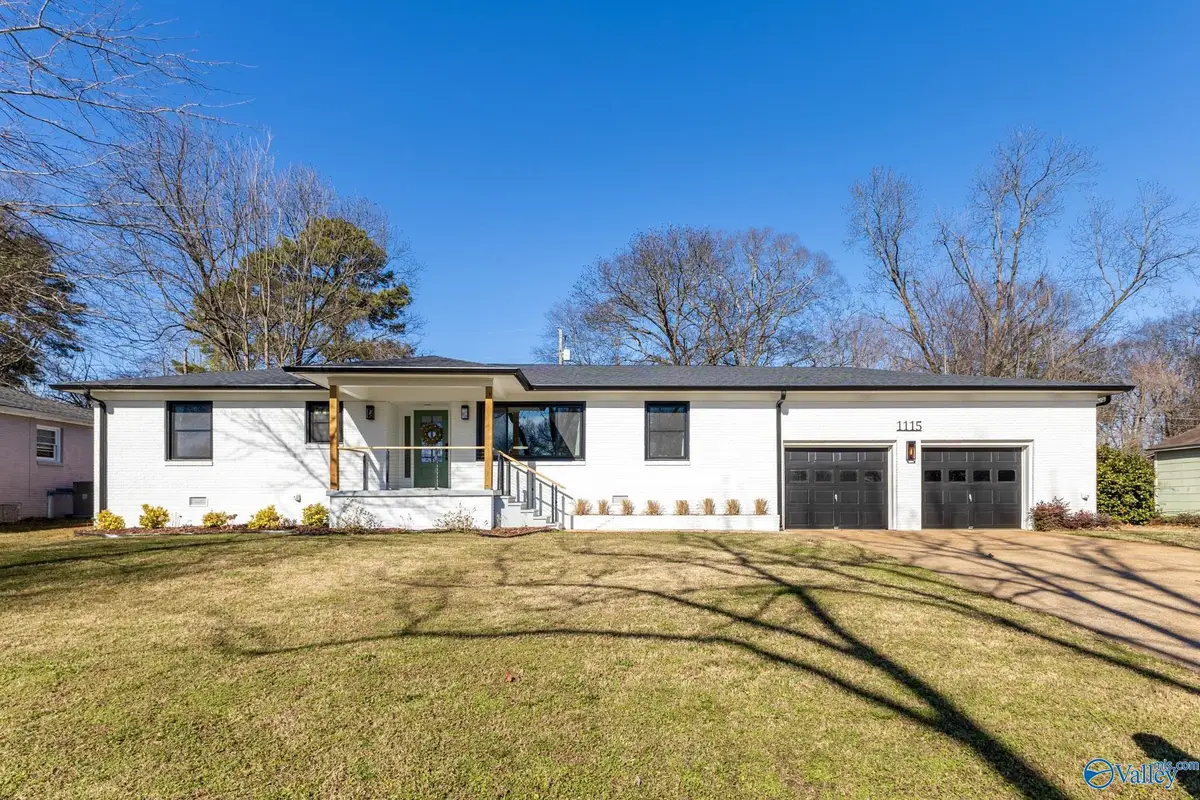 1115 Mckinley Avenue Ne, Huntsville, AL 35801 - Image #1