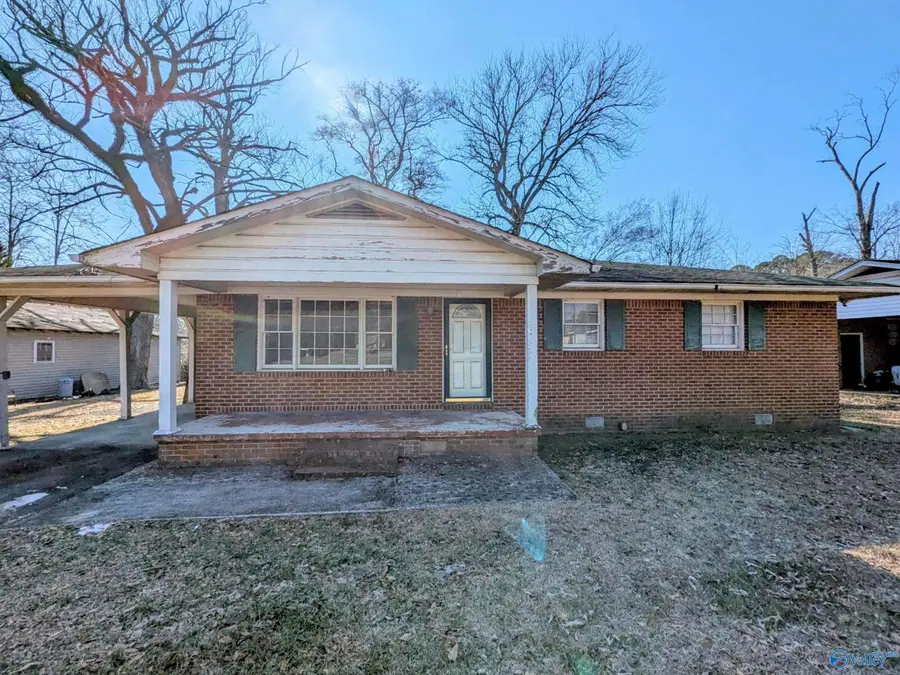 300 Longhorn Pass Nw, Hartselle, AL 35640 - #2