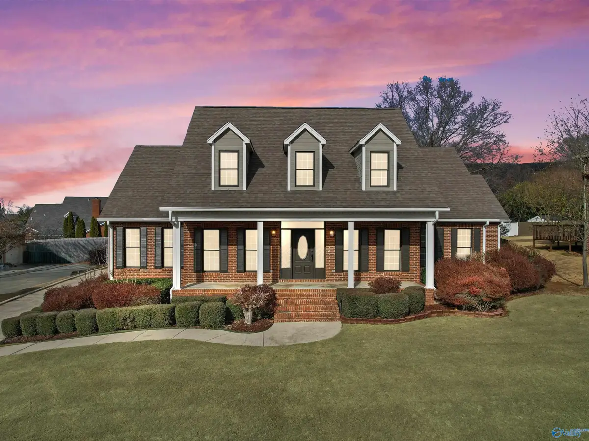 1305 Old Carriage Lane, Huntsville, AL 35802 - Image #1