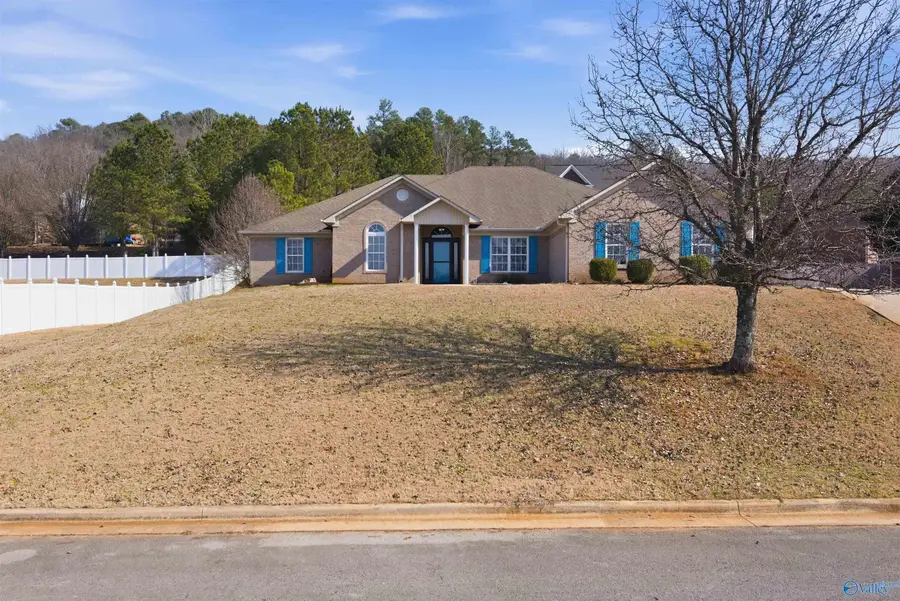 123 Emory Drive, Decatur, AL 35603 - Image #2