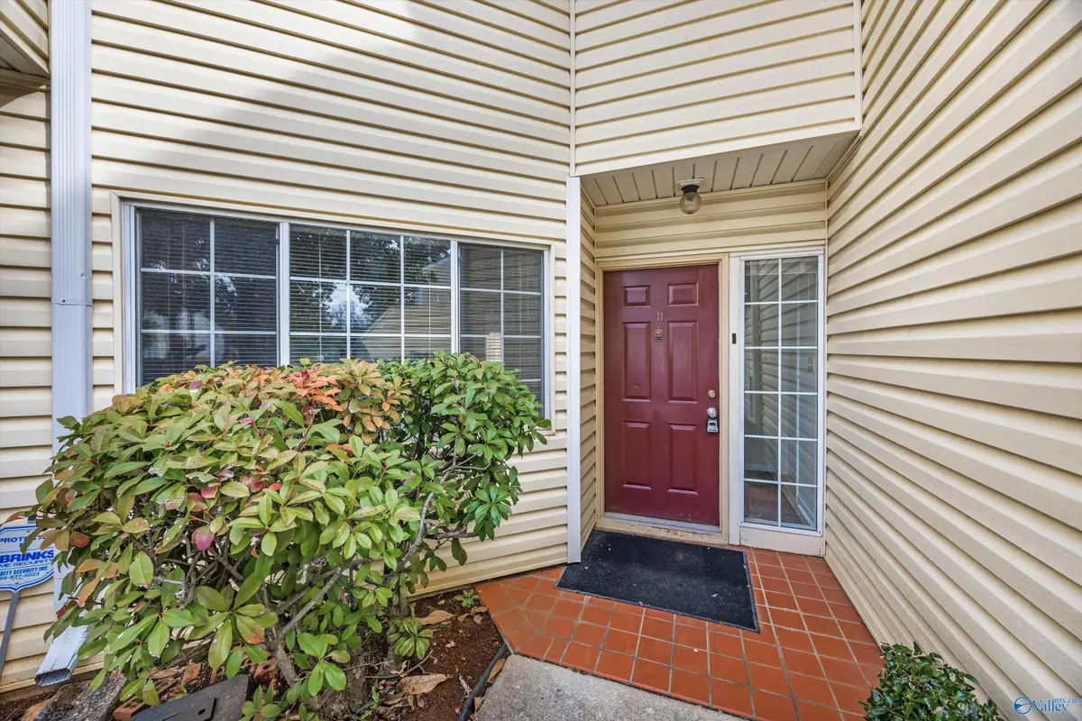 1155 Old Monrovia Road #9-D, Huntsville, AL 35806 - Image #1