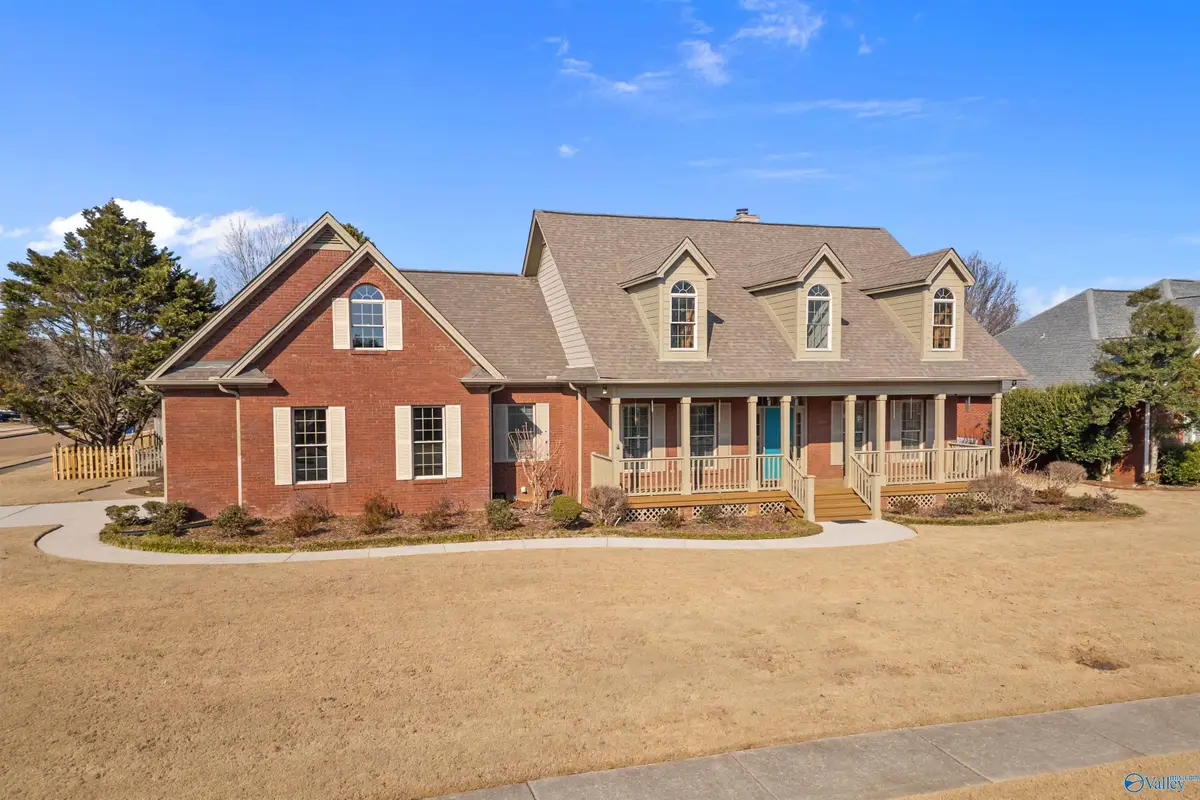 4901 Bridgehampton Road Se, Owens Cross Roads, AL 35763 - Image #1