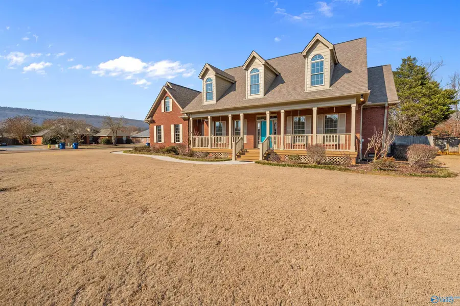 4901 Bridgehampton Road Se, Owens Cross Roads, AL 35763 - Image #2