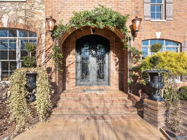 46 Mcmullen Lane Se, Huntsville, AL 35748