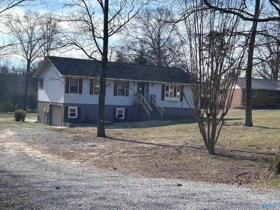 1487 Edmondson Street, Albertville, AL 35950 - #2