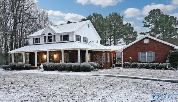 124 Fairington Road Nw, Huntsville, AL 35806