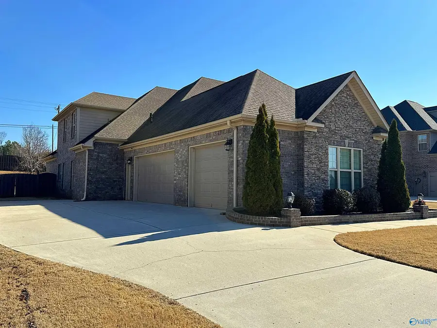 102 Shalerock Drive, Madison, AL 35756 - Image #3