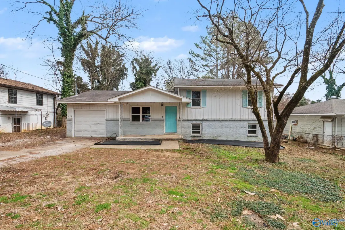 3707 Penny Street Sw, Huntsville, AL 35805 - Image #1