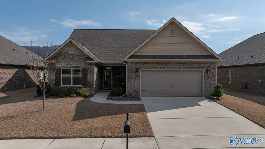 16323 Trestle Street, Huntsville, AL 35803 - Image #2