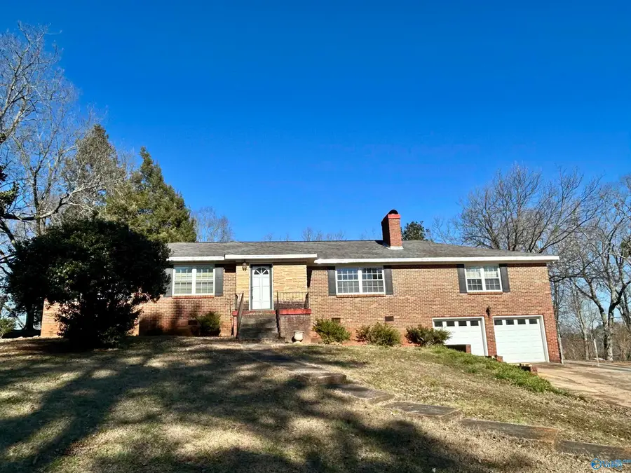 2432 Scenic Drive, Gadsden, AL 35901 - #3