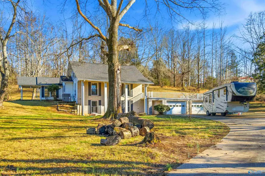 220 Hammond Street, Anderson, AL 35610 - #3