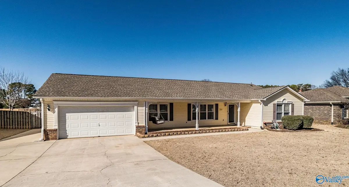 8430 Hogan Drive Se, Huntsville, AL 35802 - #1