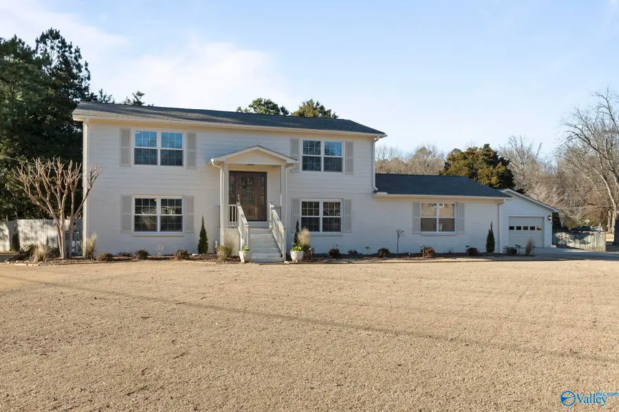 7224 Statton Drive Se, Huntsville, AL 35802 - #3