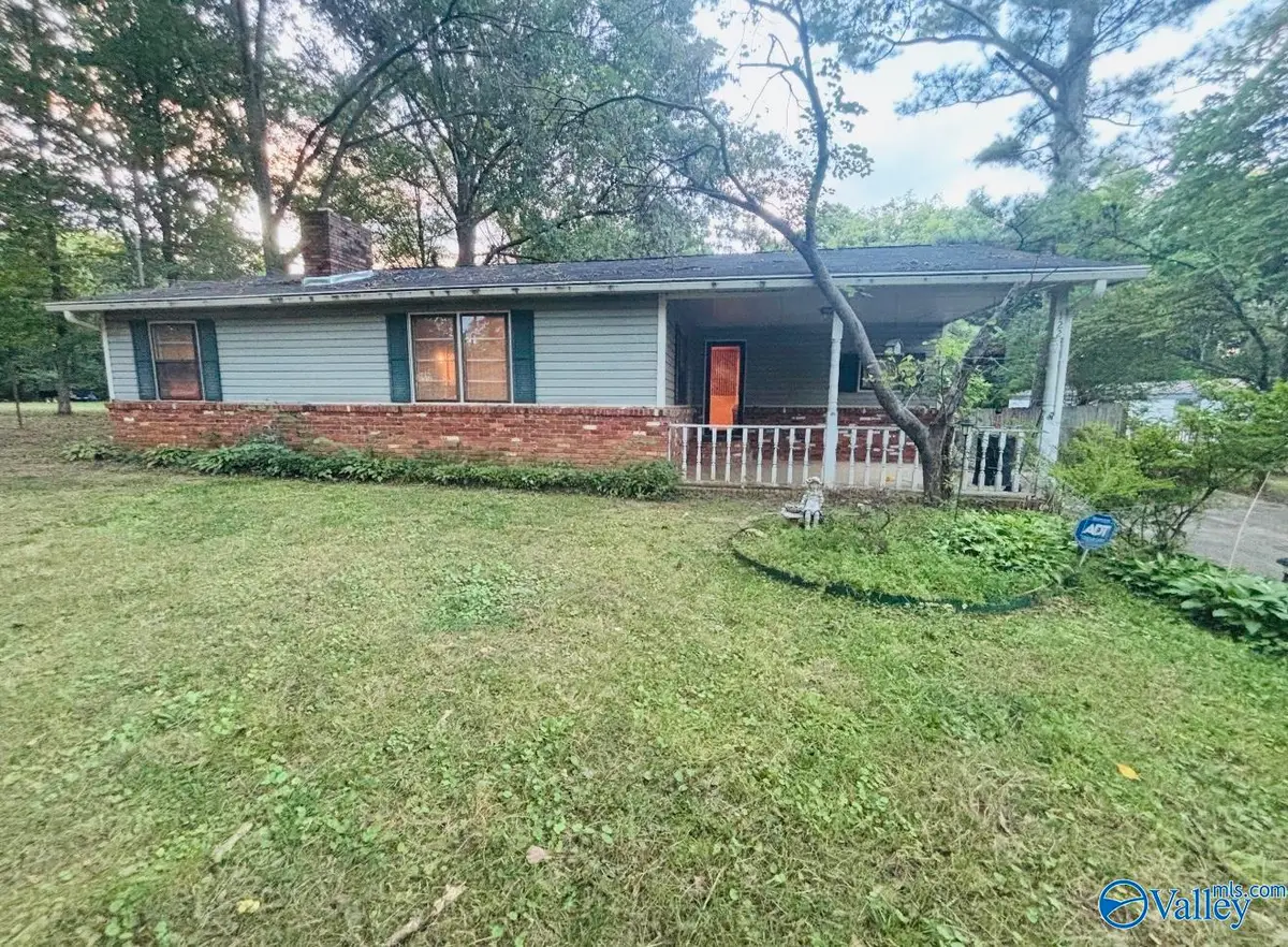 122 Hamaker Street, Decatur, AL 35603 - #1