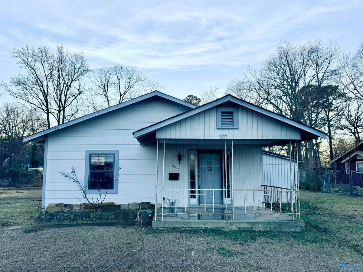 1315 E Broad Street, Gadsden, AL 35903 - #1