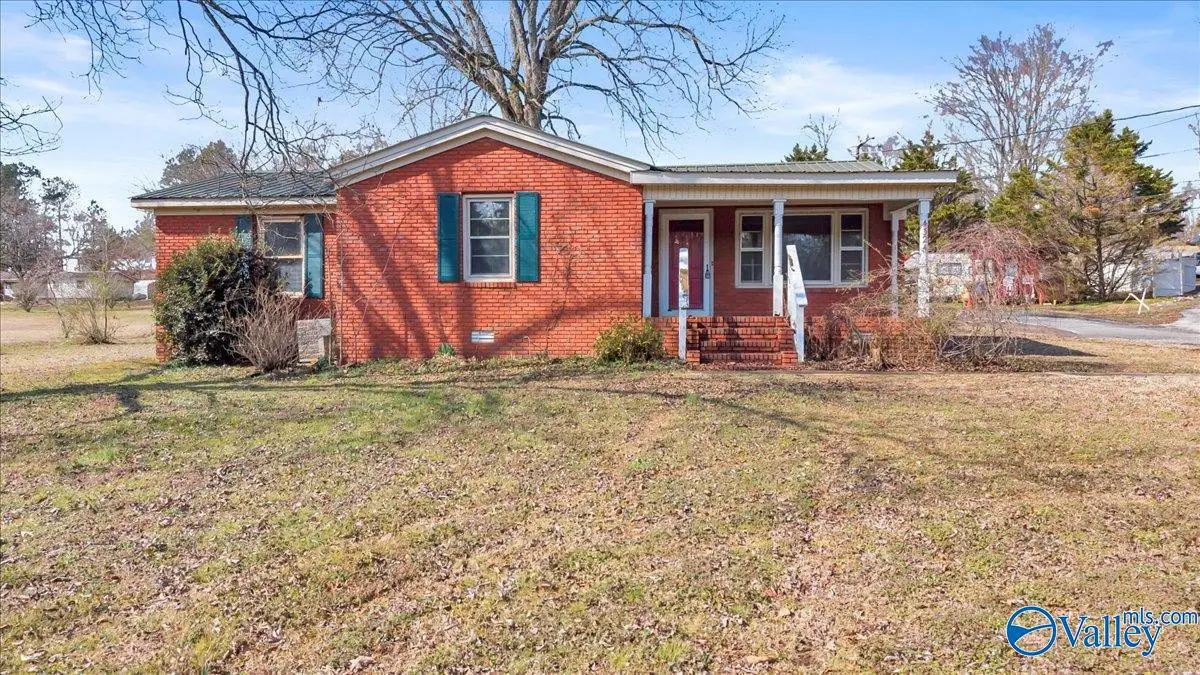 4324 South Broad Street, Scottsboro, AL 35769 - #1