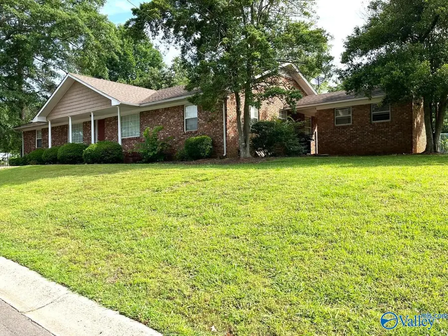 3500 Colonial Drive, Guntersville, AL 35976 - #2