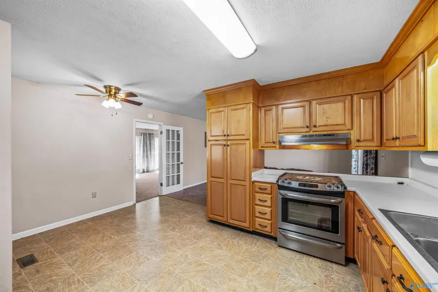 3410 Gault Avenue N, Fort Payne, AL 35967 - #2