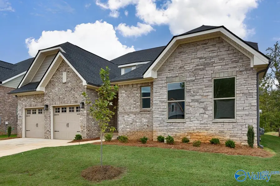 2113 Bloomfell Bend, Huntsville, AL 35802 - #3
