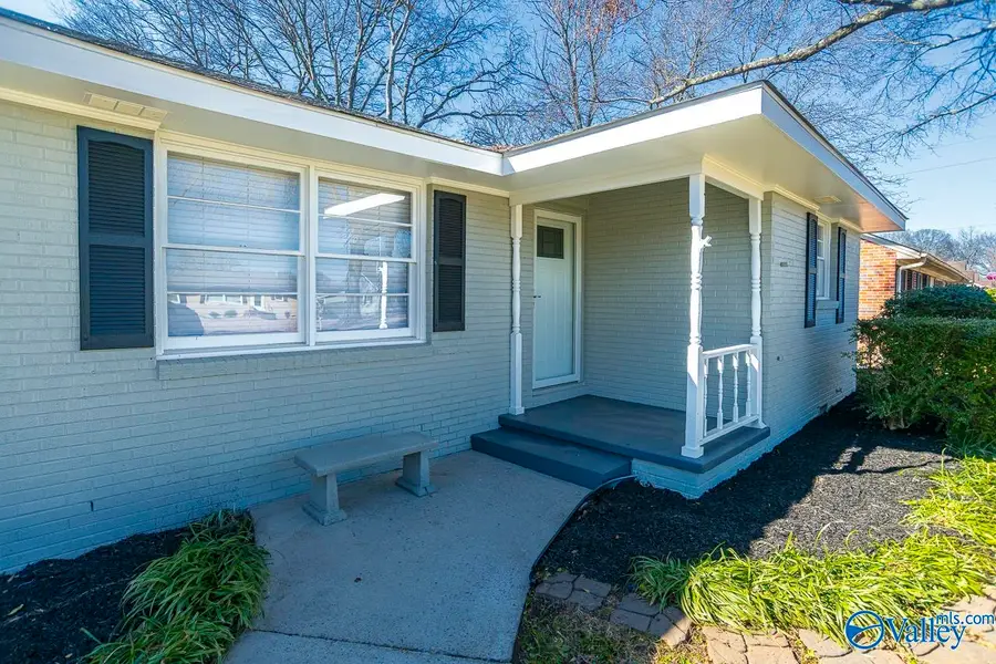1205 8th Avenue Se, Decatur, AL 35601 - #2