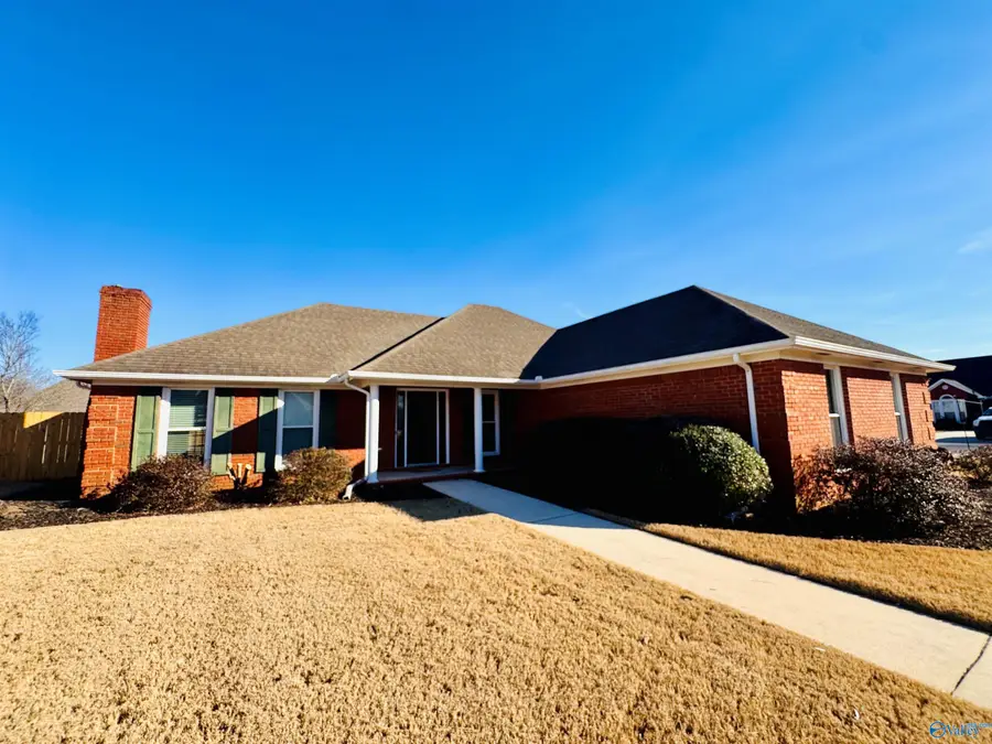 2806 Bristol Drive, Decatur, AL 35603 - #2