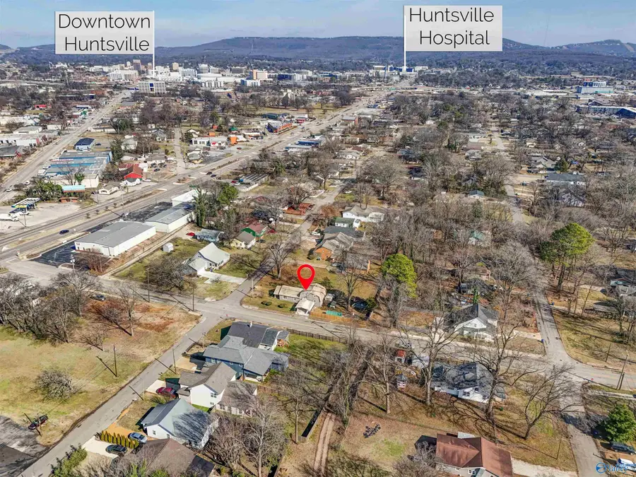 3015 6th Avenue Sw, Huntsville, AL 35805 - #3