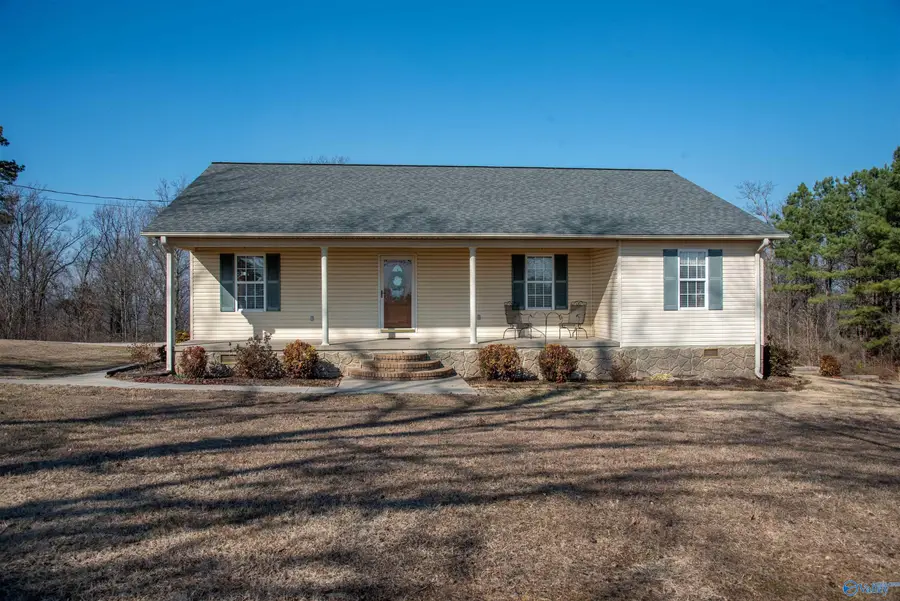 588 Latham, Eva, AL 35621 - #2