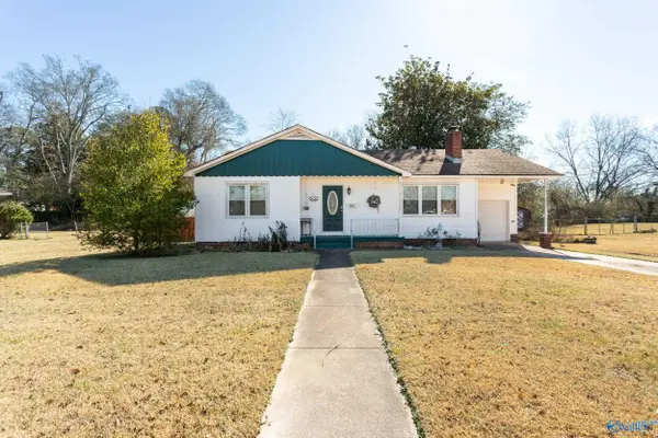 600 Crestview Drive, Gadsden, AL 35903