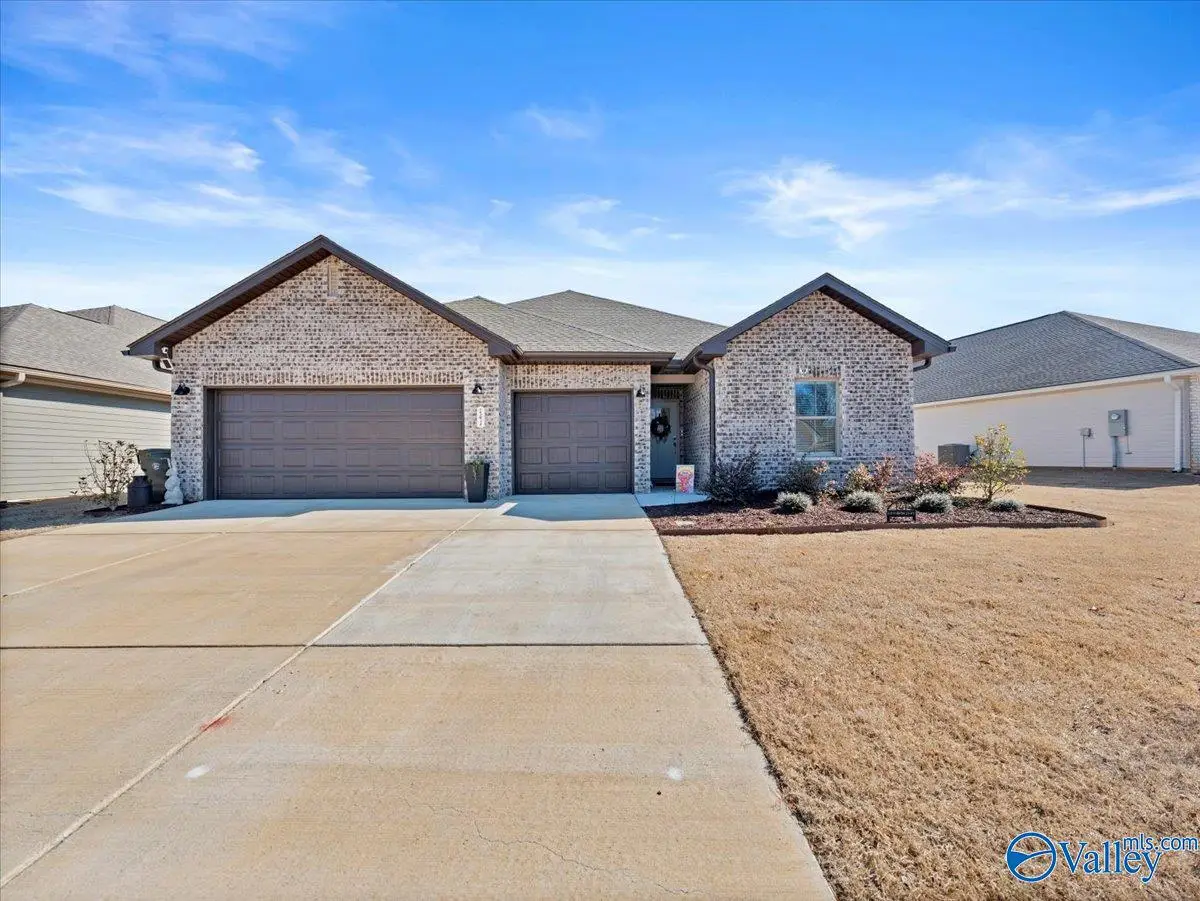 141 Southern Trail, Huntsville, AL 35811 - #1