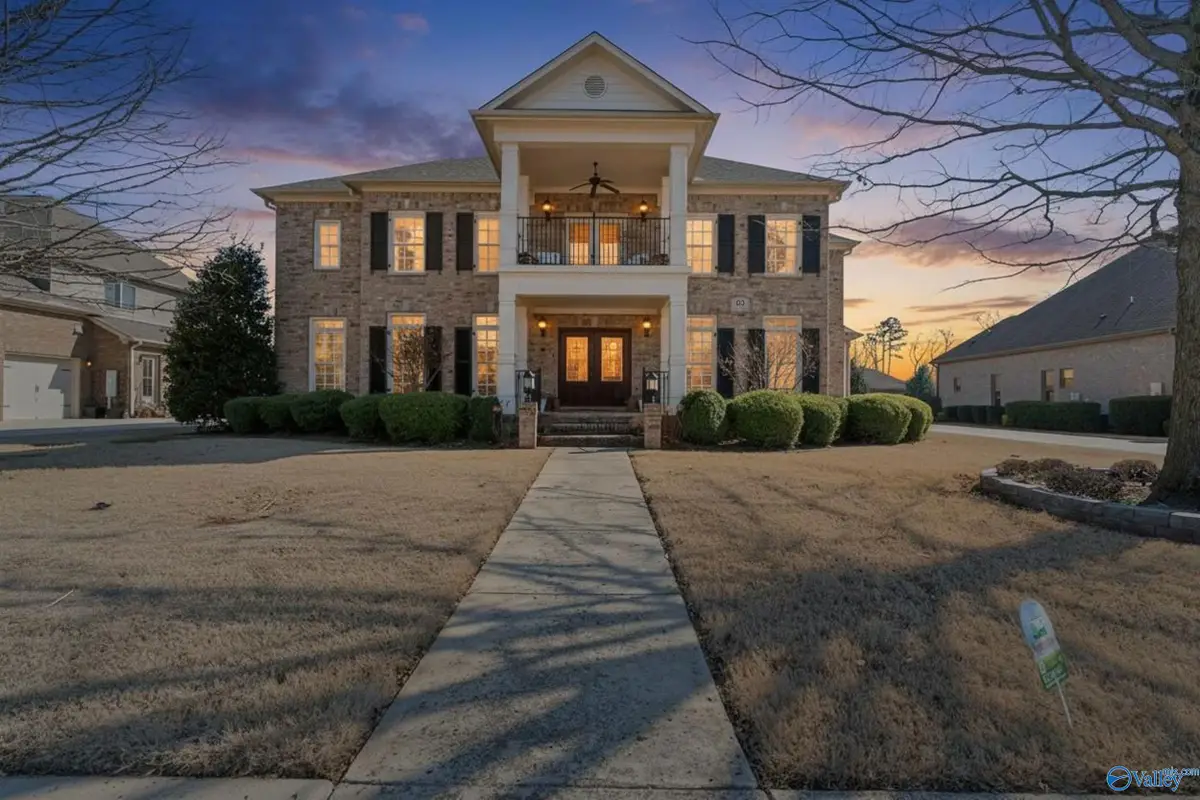 62 Lake Forest Blvd, Huntsville, AL 35824 - #1