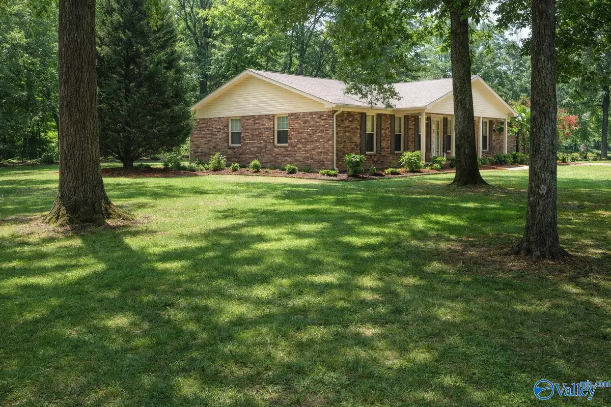 1076 County Road 16, Danville, AL 35619 - #1