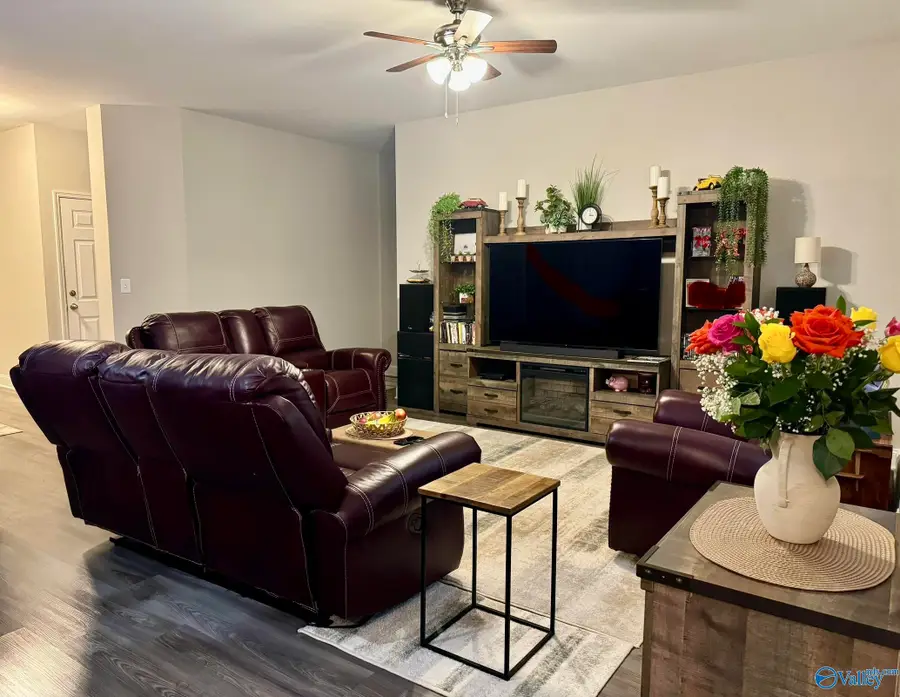 27405 Mckenna Drive, Athens, AL 35613 - #2