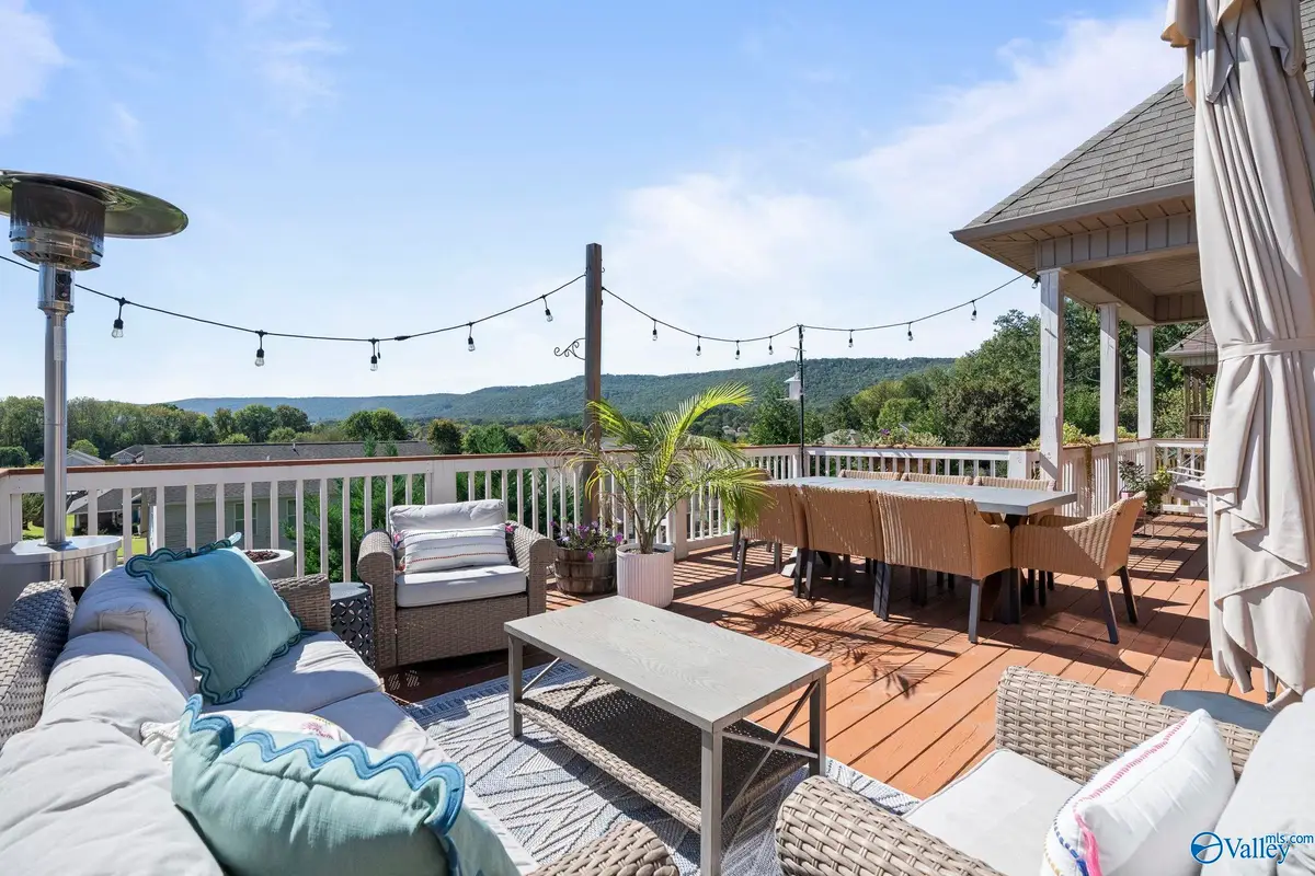 6806 Breyerton Way, Owens Cross Roads, AL 35763 - #1