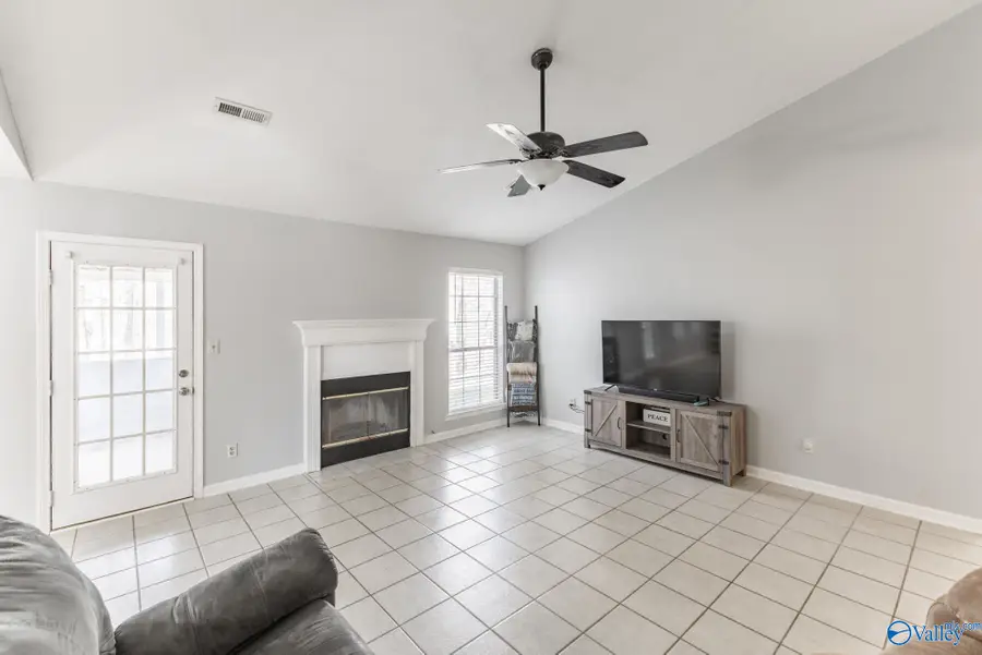 212 Buffalo Creek Drive, Toney, AL 35773 - #3