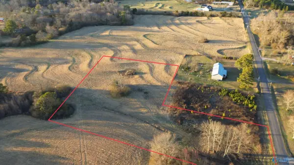 3.12 Ester Road, Grant, AL 35747