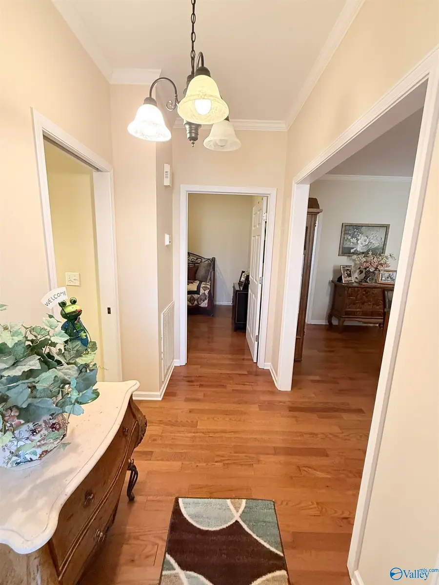 504 Haynes Road Nw, Arab, AL 35016 - #2