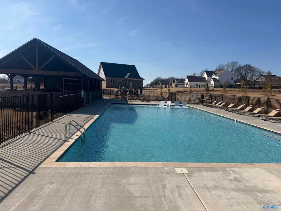 136 Fairways Pass, Meridianville, AL 35759 - #3
