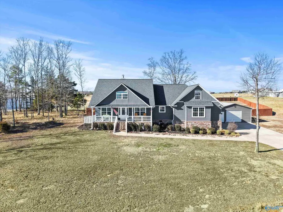 190 Wilson Road, Scottsboro, AL 35769 - #3