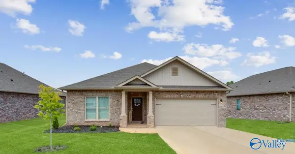 9119 Monteagle Boulevard, Owens Cross Roads, AL 35763