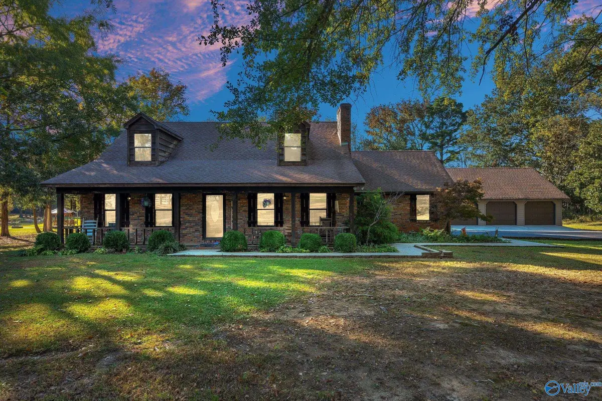 4819 Indian Hills, Decatur, AL 35603 - #1