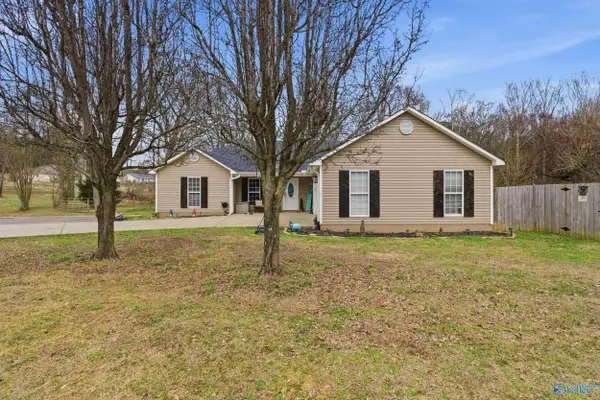 42 Moore Road, Somerville, AL 35670