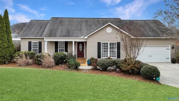 1155 Lower Dry Creek Road, Laceys Spring, AL 35754