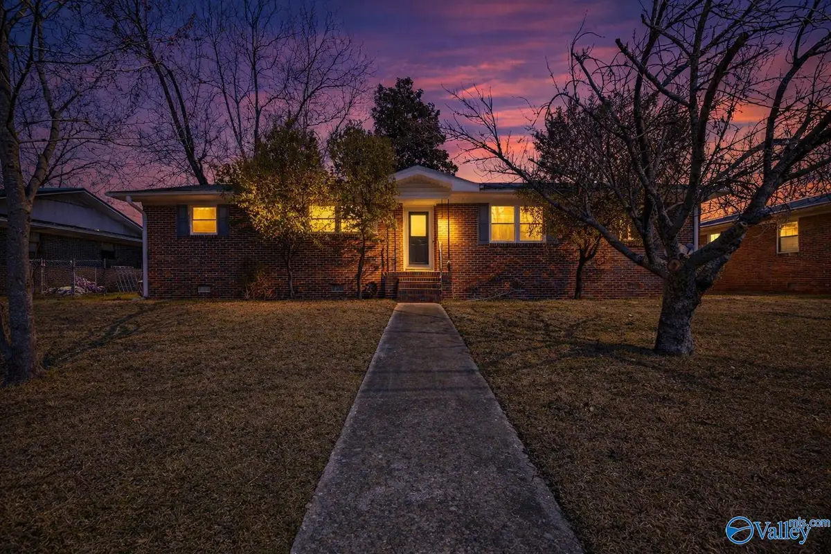 116 Cleveland Court, Gadsden, AL 35901 - #1