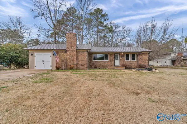2909 Barkley Bridge Road Sw, Hartselle, AL 35640