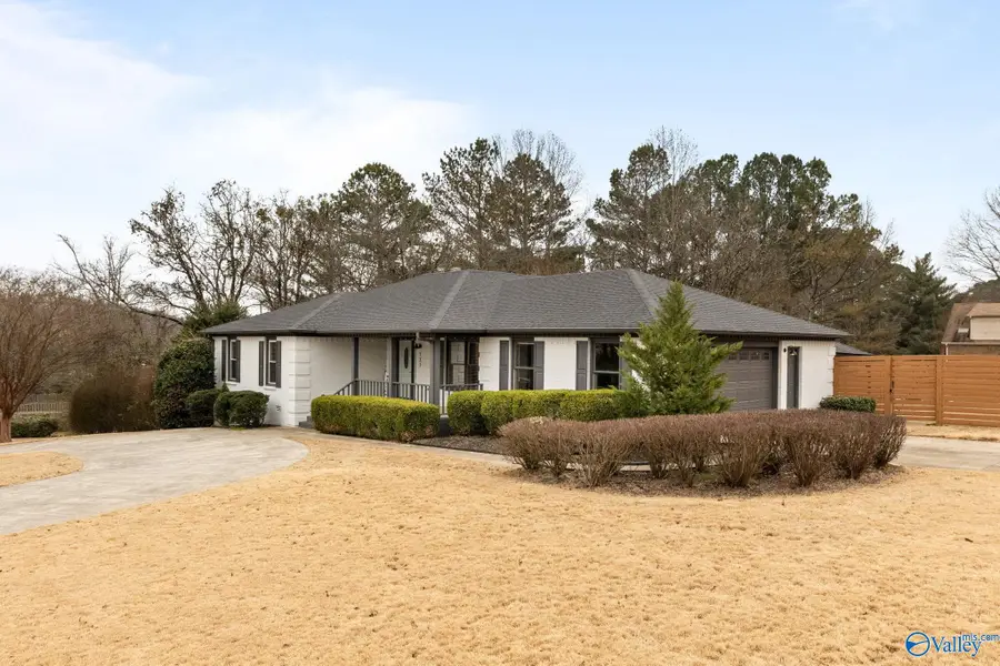 121 Tessie Drive Se, Owens Cross Roads, AL 35763 - #2