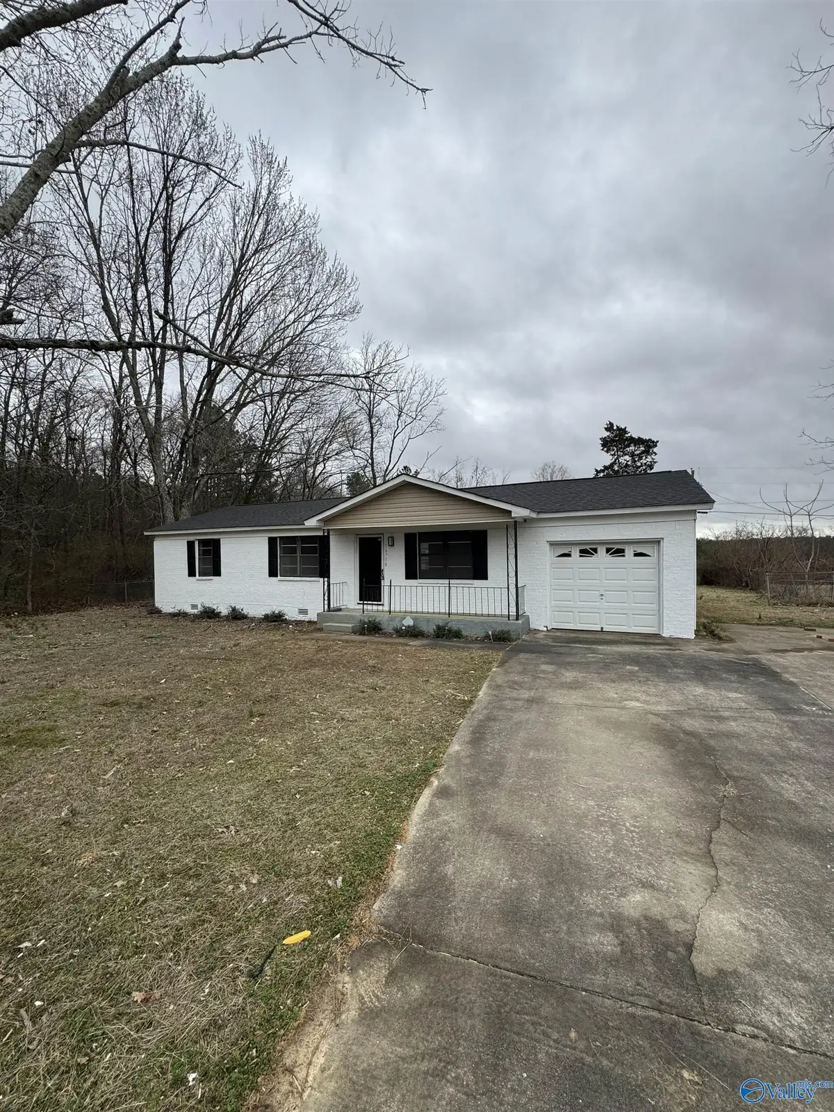 16750 Albert Road, Athens, AL 35611 - #1